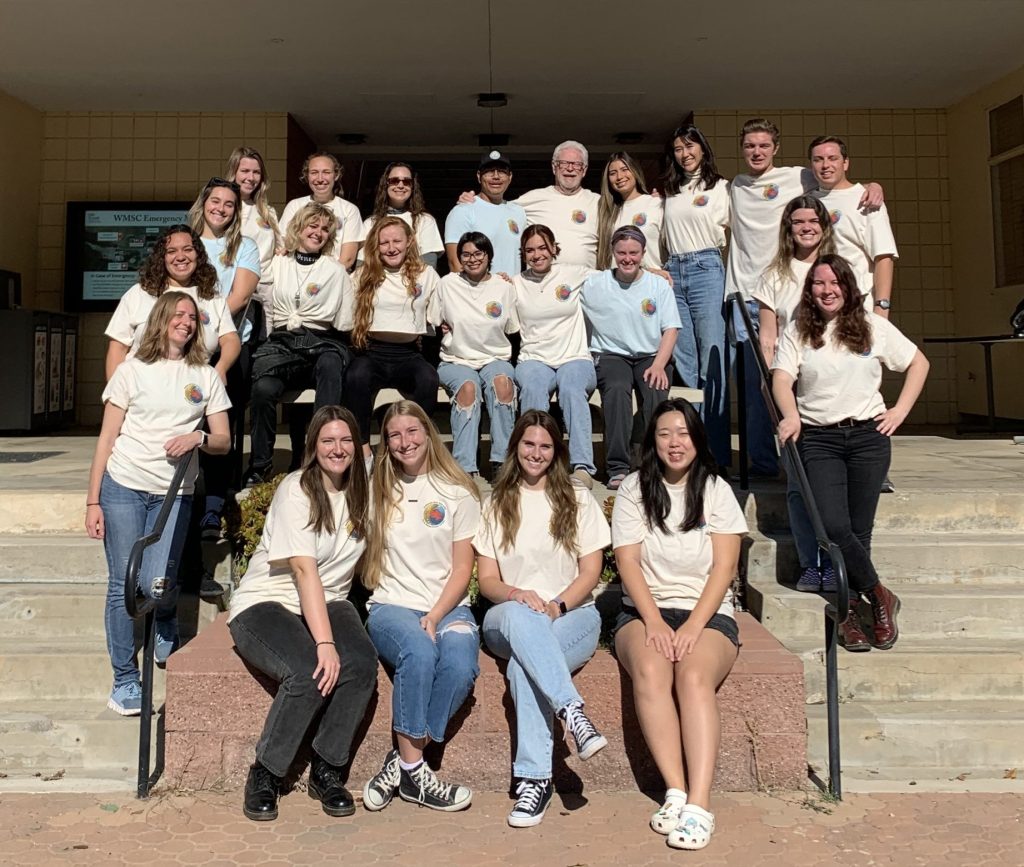 CSU Marine Biology Semester Class Photo 2022